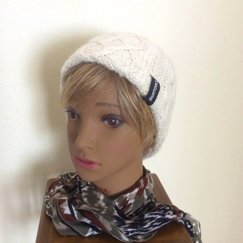 Burton Cable Knit Fleece Lined Winter Beanie OS